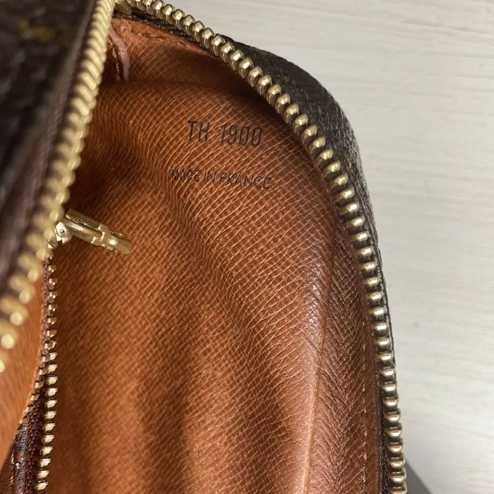 Louis Vuitton Wristlet Monogram Canvas Marly Dragonne GM Clutch LV0 Monogram LV - Picture 10 of 16